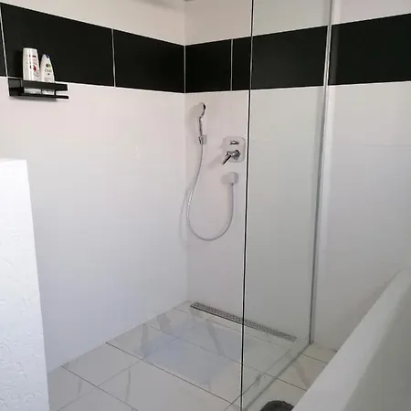 Schoene Einliegerwohnung In Hechingen Extérieur photo