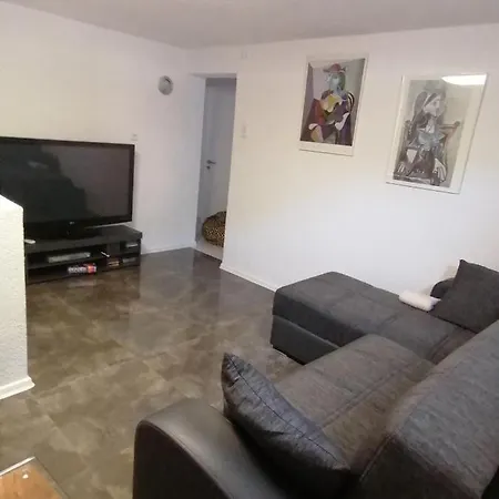 Schoene Einliegerwohnung In Hechingen Extérieur photo
