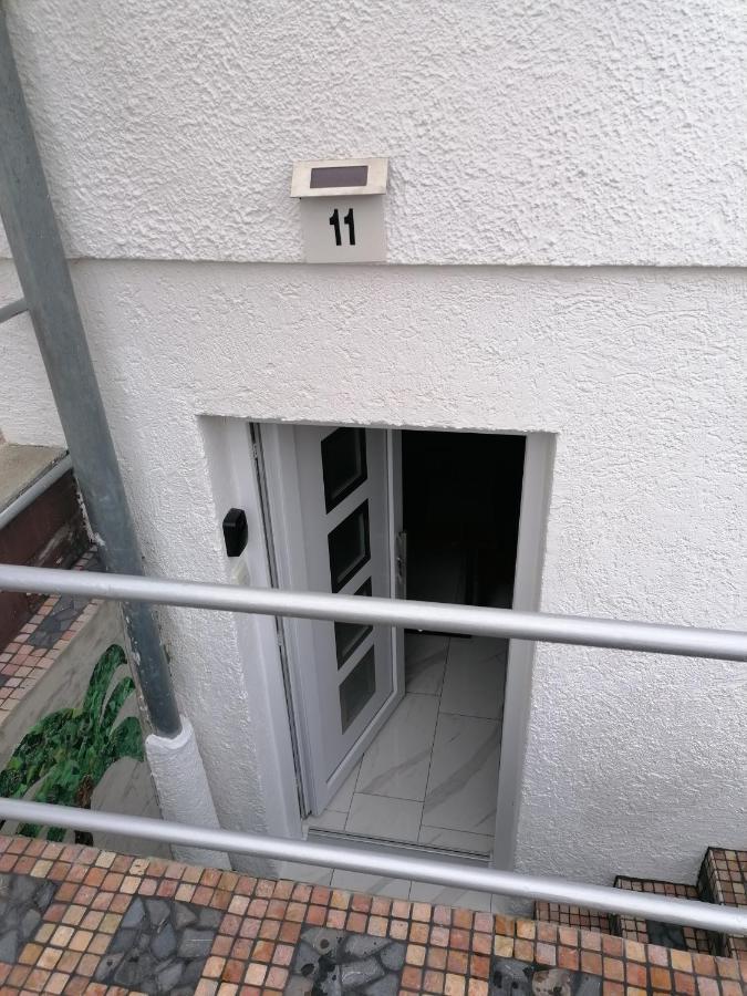 Schoene Einliegerwohnung In Appartement